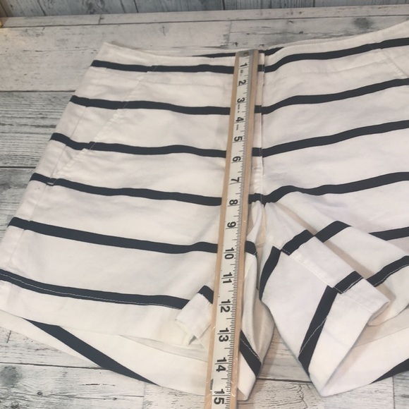 Nautical Navy & White Stripped Pocket Shorts NWOT 6 - Picture 6 of 8
